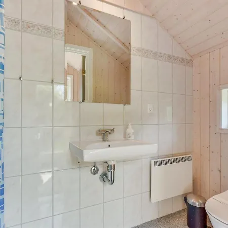 Holiday Malkolm - 750m From The Sea In Se Jutland