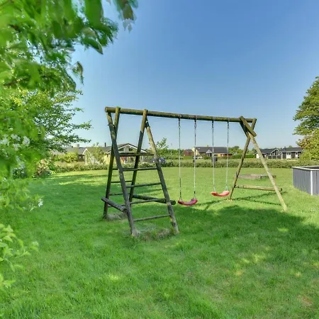 Holiday Malkolm - 750m From The Sea In Se Jutland Tatil Evi *